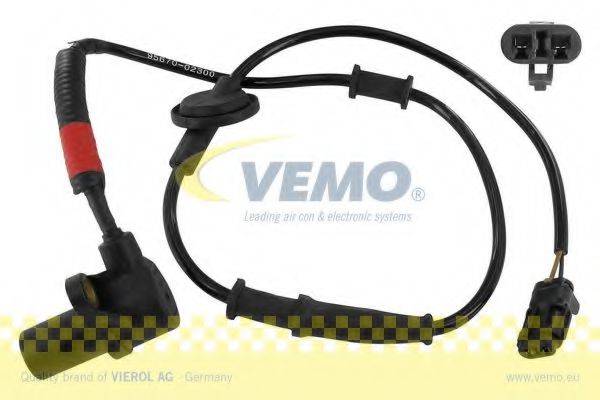 VEMO V52720061 Датчик, частота обертання колеса